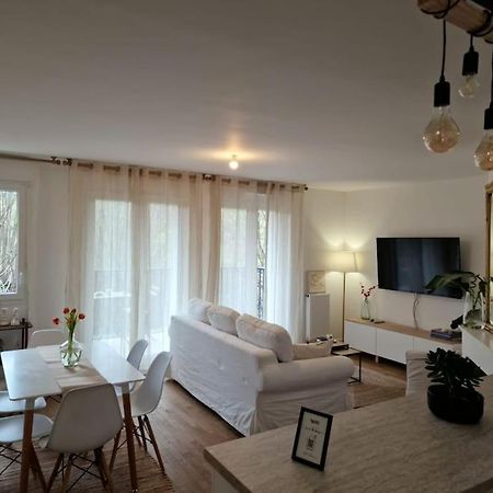 Cozy Apartment Near Paris Clamart Buitenkant foto